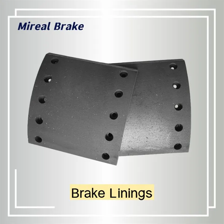 Garniture de frein semi-métallique